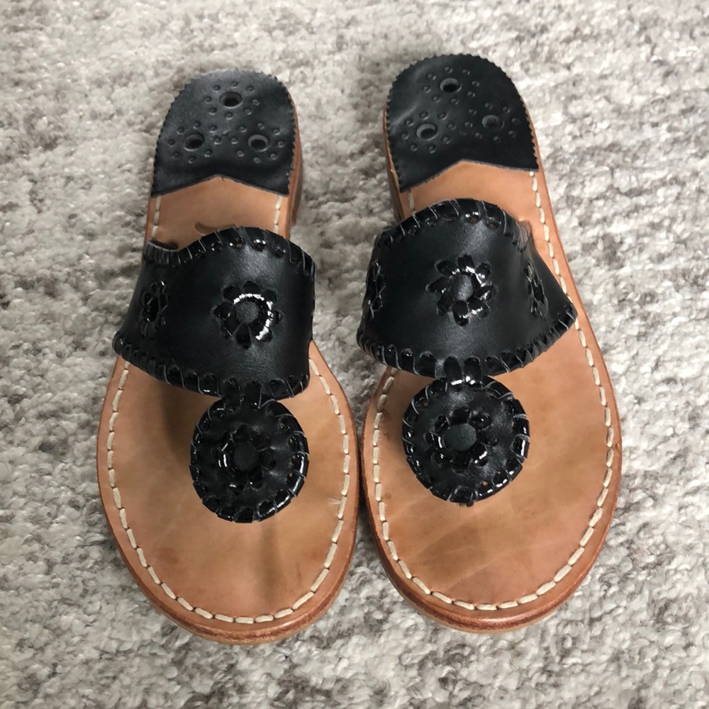 Jack Rogers Flat Sandal-Black size 5